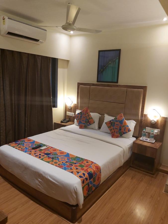 Fluorescent By Bizzgrow Hotels International Airport - Formerly Known As Byaris International Mumbai Bagian luar foto